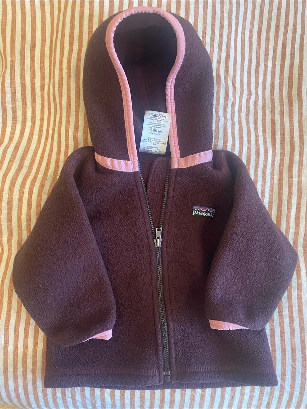 PATAGONIA baby fleece hood jacket zip up maroon purple wine pink 6 month